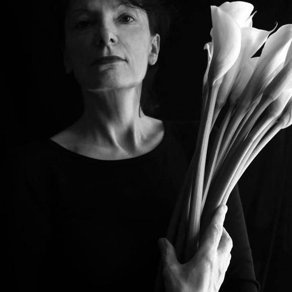 Meet your Posher, Esther - Picture 1 of 1